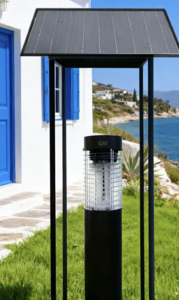 民宿門外防蚊就用MP5太陽能滅蚊燈