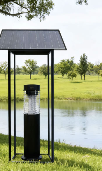 農場郊外河邊裝上太陽能滅蚊燈MP5